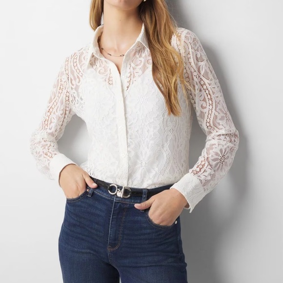White House Black Market Tops - NEW $120 WHBM White Lace Button-Up shirt size Small